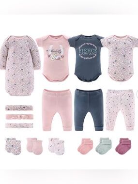 The Peanutshell Baby Layette Gift
Set - 16 Pieces | 0-3 Months |
Brand New!